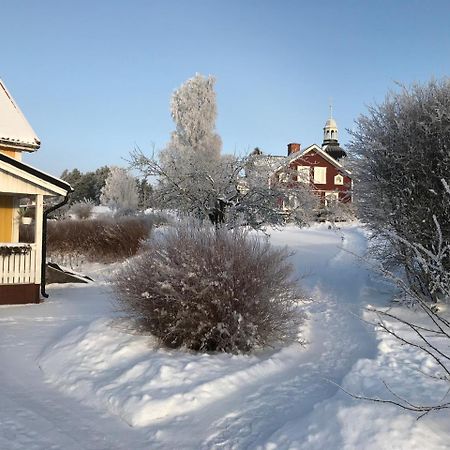 Hedesunda Bed & Breakfast Extérieur photo