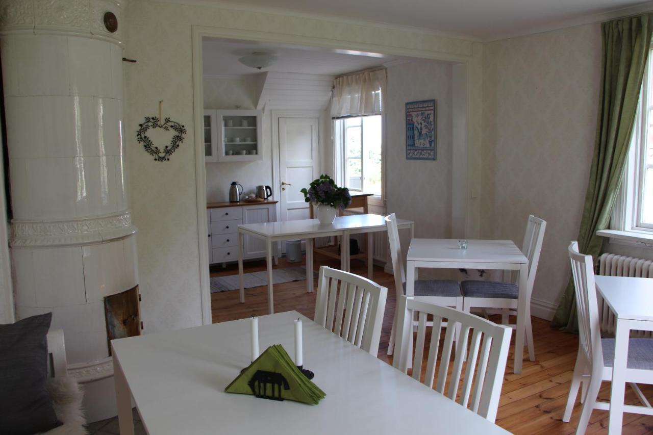 Hedesunda Bed & Breakfast Extérieur photo